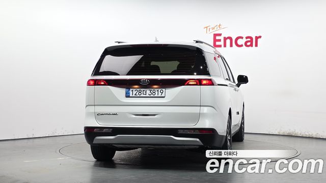 Kia Carnival 4-го поколения 9-Seater Prestige - фото 3