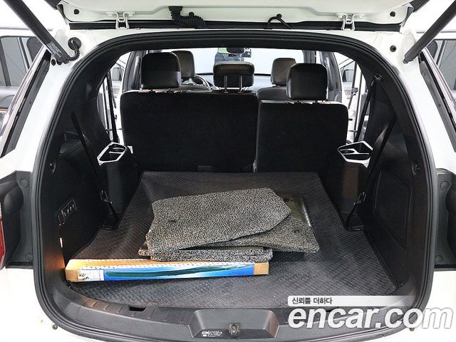 Ford Explorer 2.3 Limited 4WD 5th - фото 4