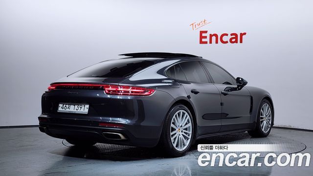 Porsche Panamera 3.0 AWD - фото 1