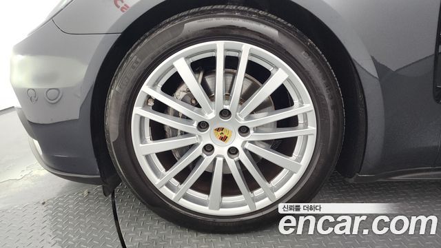 Porsche Panamera 3.0 AWD - фото 4