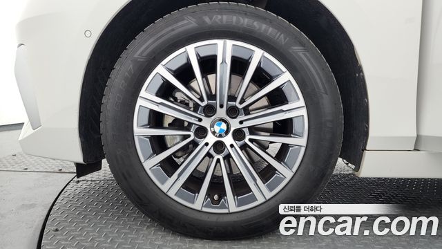 BMW 2 Series Active Tourer U06 220i Luxury - фото 4
