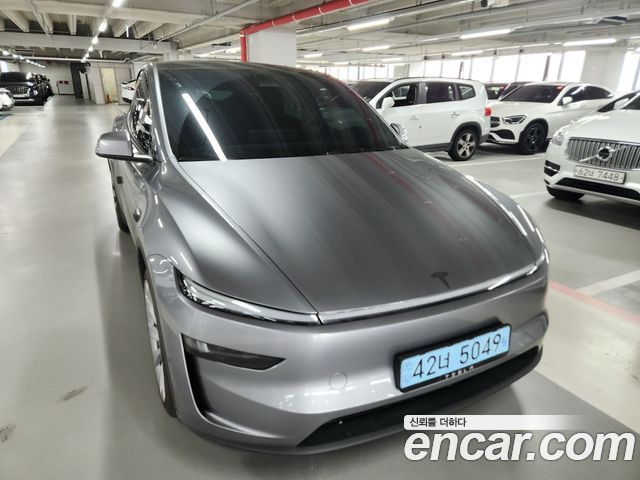 Tesla Model Y Long Range Launch Edition AWD - фото 2