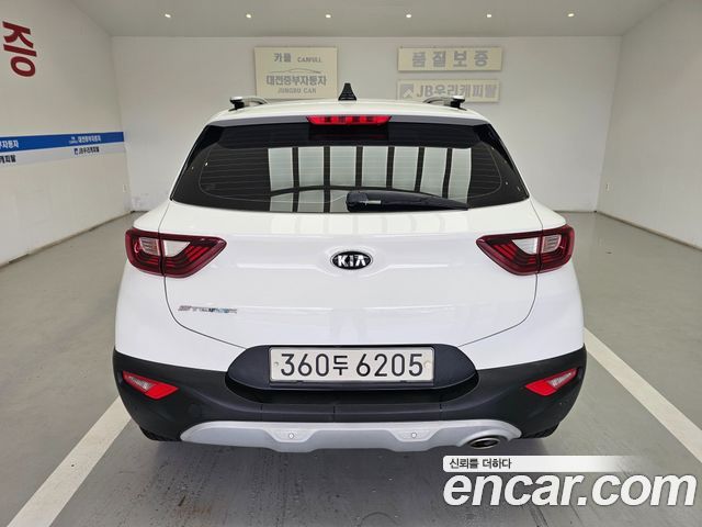 Kia Stonic 1.4 Trendy - фото 3