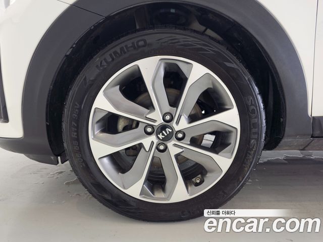 Kia Stonic 1.4 Trendy - фото 4