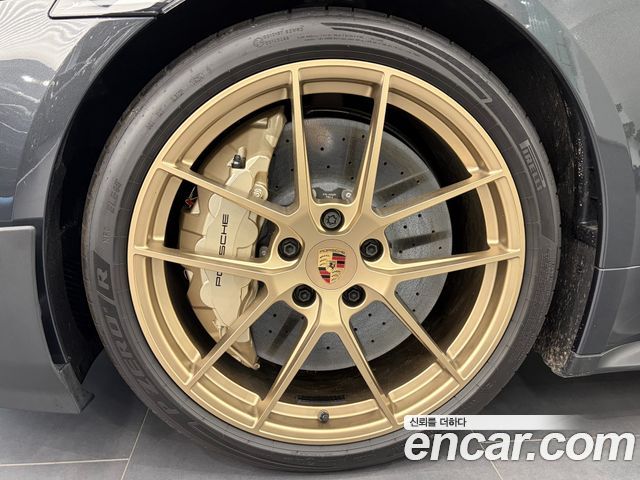 Porsche Taycan Turbo GT Weissach pack - фото 4