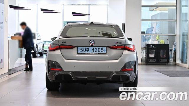 BMW i4 eDrive40 M Sports Pro - фото 3