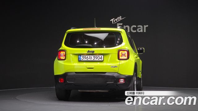 Jeep Renegade 2.4 Longitude High - фото 3