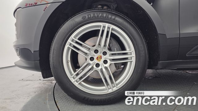 Porsche Macan 2.0 95B - фото 4