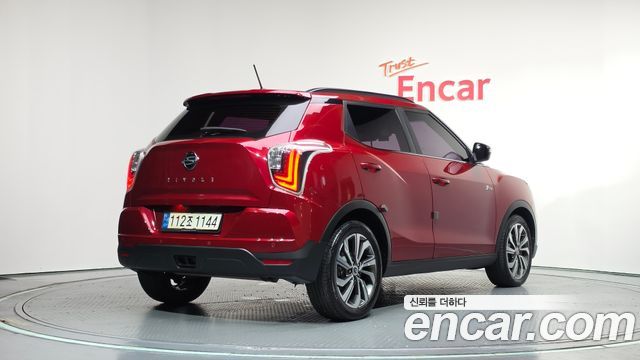 SsangYong Tivoli Gasoline 1.5 2WD V3 - фото 1