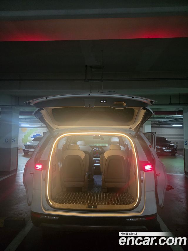 Kia Carnival 4-го поколения 9-Seater Noblesse - фото 0