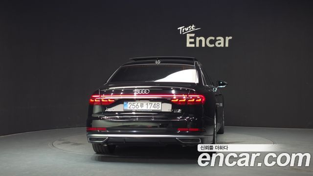 Audi A8 D5 55 TFSI Quattro LWB - фото 3