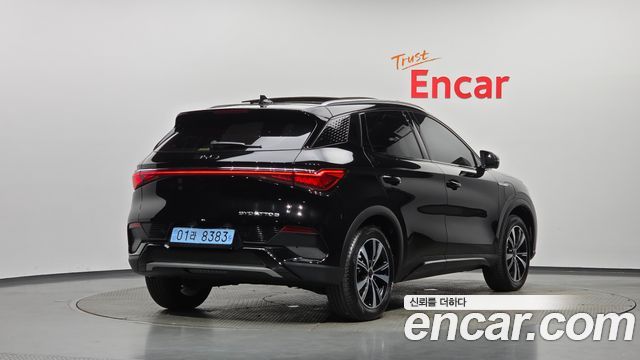 BYD Atto 3 Plus - фото 1