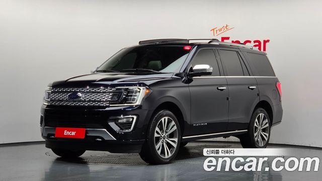 Ford Expedition Platinum 4WD 8Seater - фото 0