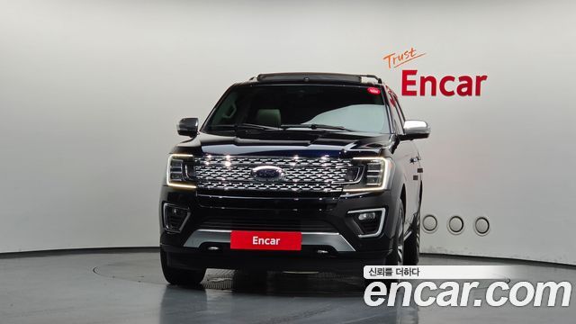 Ford Expedition Platinum 4WD 8Seater - фото 2