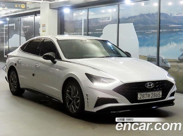 Hyundai Sonata DN8 2.0 Modern - фото 0