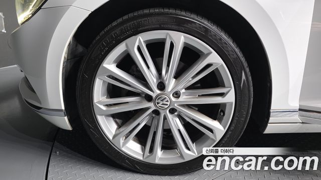 Volkswagen Passat B8 2.0 TDI 4Motion Prestige - фото 4
