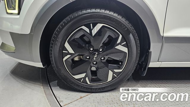 Kia Niro All New EV Earth - фото 4