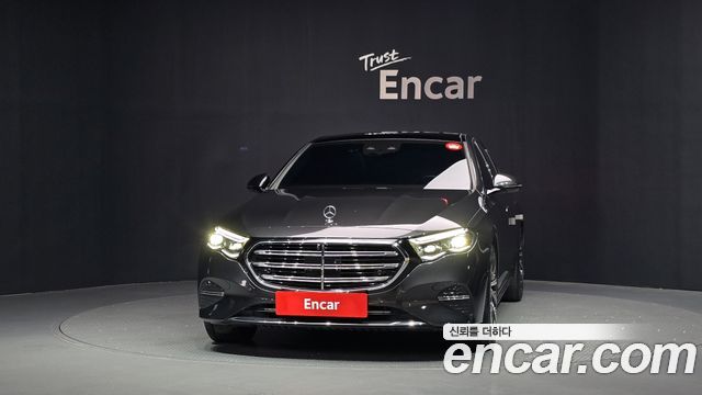 Mercedes-Benz E-Class W214 E300 4MATIC Exclusive - фото 2