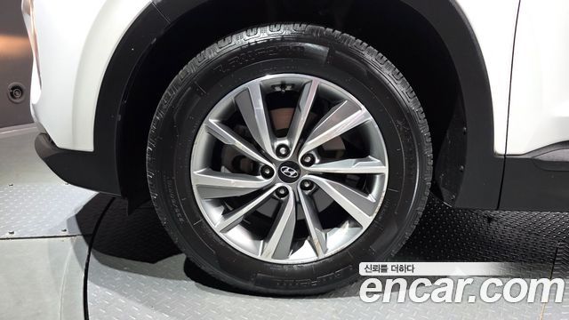 Hyundai Santafe TM Diesel 2.0 2WD Exclusive - фото 4