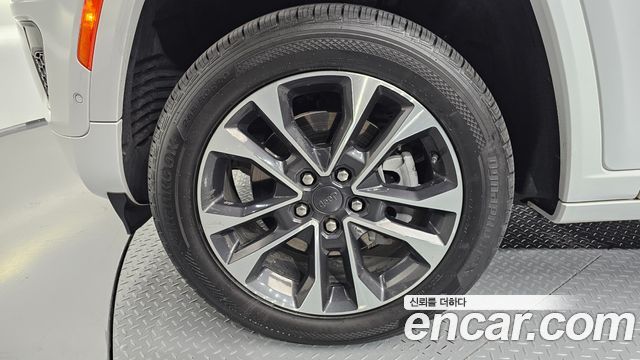 Jeep Cherokee WL L 3.6 Overland - фото 4
