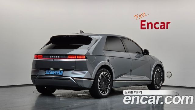 Hyundai Ioniq5 Long Range AWD Prestige - фото 1