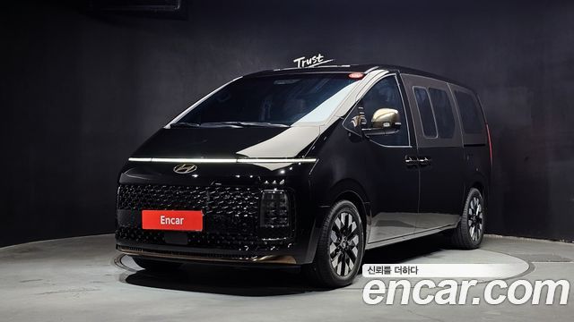 Hyundai Staria 4WD Lounge 9-Seater Inspiration - фото 0