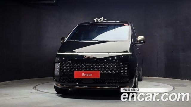 Hyundai Staria 4WD Lounge 9-Seater Inspiration - фото 2