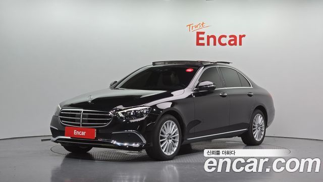 Mercedes-Benz E-Class W213 E220d 4MATIC Exclusive - фото 0