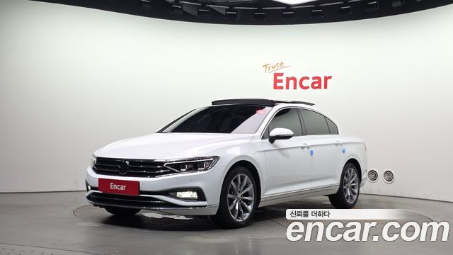 Volkswagen Passat B8 2.0 TDI Prestige - фото 0