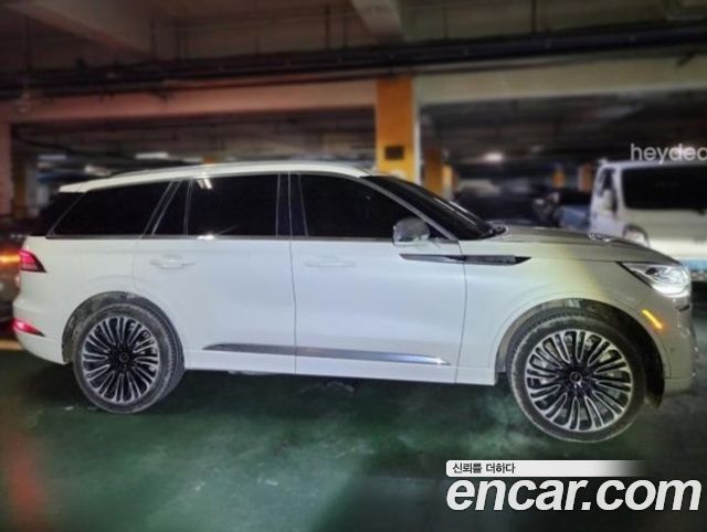 Lincoln Aviator 2-го поколения 3.0 Black Label AWD - фото 3