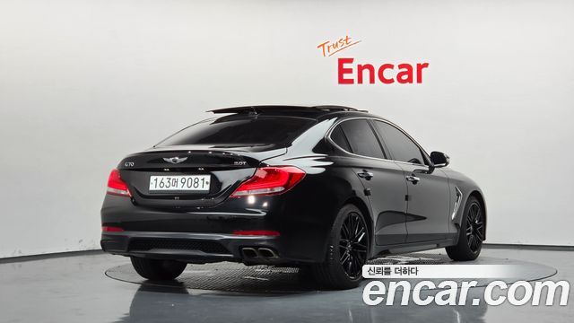 Genesis G70 2.0T Elite - фото 1