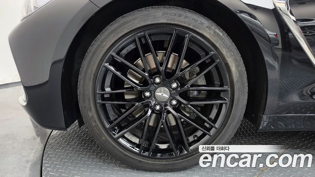 Genesis G70 2.0T Elite - фото 4