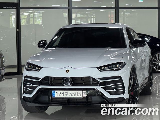 Lamborghini Urus 4.0 V8 - фото 0