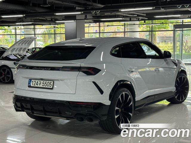 Lamborghini Urus 4.0 V8 - фото 2