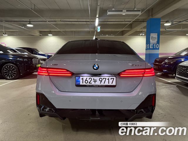 BMW 5 Series G60 523d xDrive M Sport - фото 3