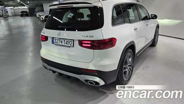 Mercedes-Benz GLB-Class X247 AMG GLB35 4MATIC - фото 3