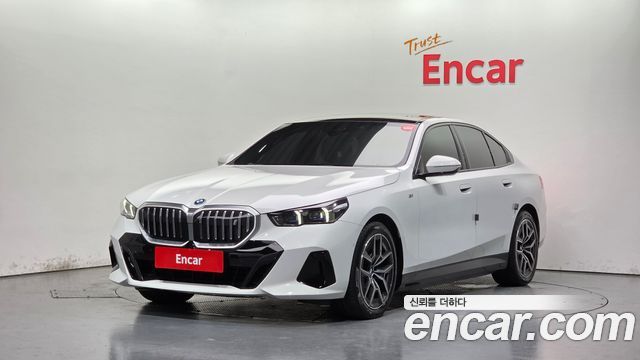 BMW i5 G60 xDrive 40 M Sport - фото 0