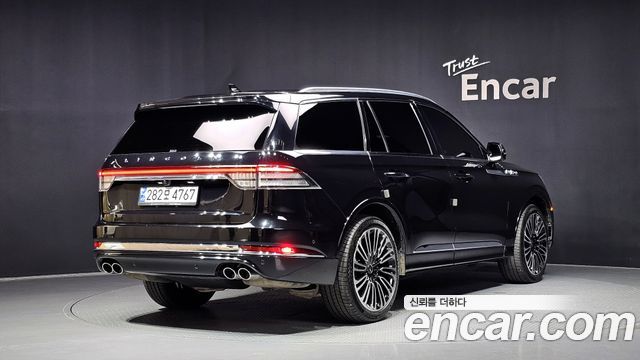 Lincoln Aviator 2-го поколения 3.0 Black Label AWD - фото 1