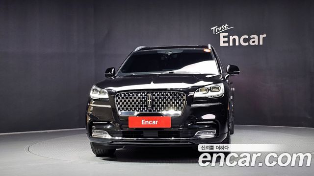 Lincoln Aviator 2-го поколения 3.0 Black Label AWD - фото 2