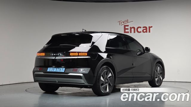 Hyundai Ioniq5 New Long Range Exclusive - фото 0