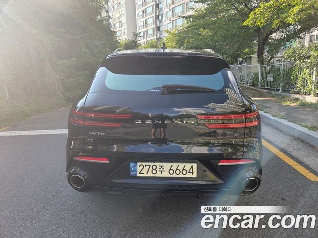 Genesis GV70 2.5T Gasoline 2WD - фото 3