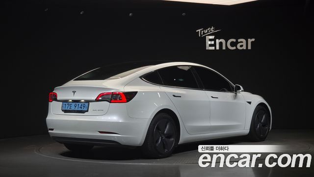 Tesla Model 3 Long Range AWD - фото 1