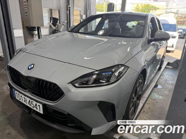 BMW 1 Series F70 120 M Sport - фото 1