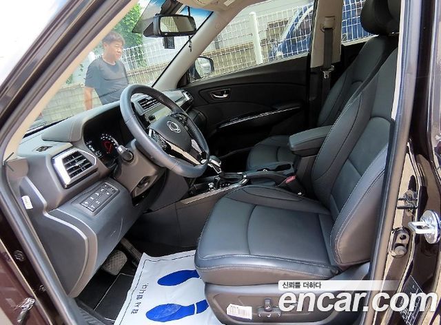SsangYong Tivoli New 1.6 2WD V3 - фото 4