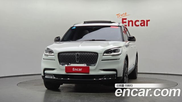 Lincoln Aviator 2-го поколения 3.0 Reserve AWD - фото 2