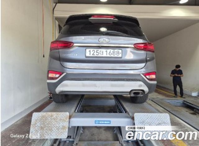 Hyundai Santafe TM Gasoline 2.0T 2WD Prestige - фото 1
