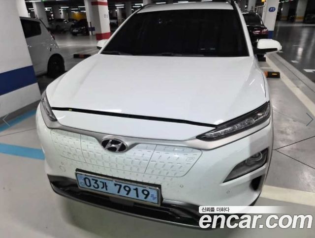 Hyundai Kona Electric Premium - фото 0