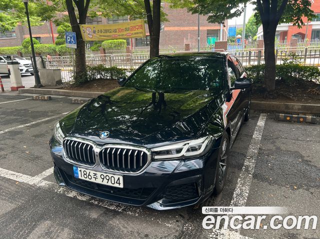 BMW 5 Series G30 520i M Sport - фото 2