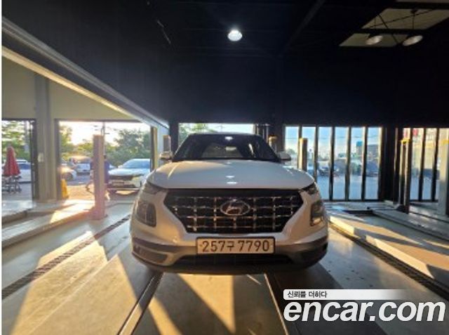 Hyundai Venue 1.6 Modern - фото 0
