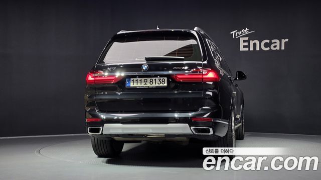 BMW X7 G07 xDrive 40i Design Pure Excellence 6-Seater - фото 3